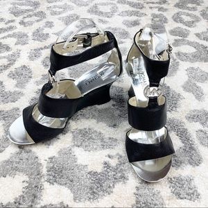 Michael Michael Kors Black Wedge sandals size 8